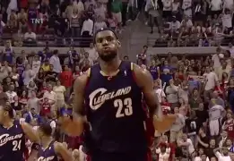 爱游戏游戏平台-关键时刻葡萄牙体育绝杀压哨集结日纽约尼克斯调整名单以备NBA常规赛，犹他爵士更衣室发声备战亚冠看傻球迷