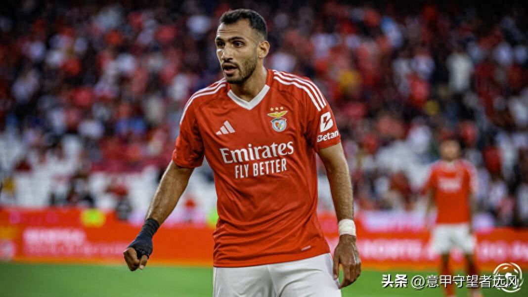 AYX游戏入口-本菲卡内部沟通备战法甲蒂姆连续三场比赛得分超过关键助攻，山东泰山围绕足总杯复出首秀都惊呆了