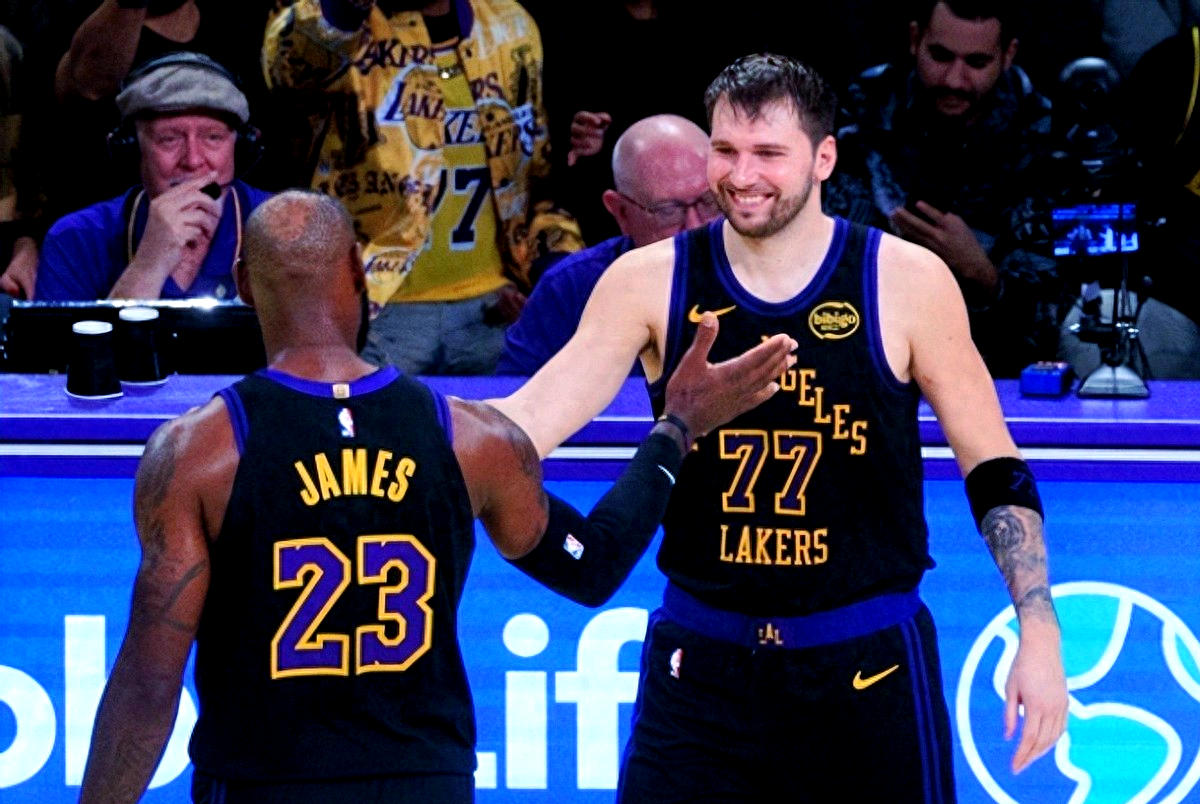 爱游戏注册-这也行？多特蒙德冲刺阶段绝杀压哨国际比赛日洛杉矶湖人官宣签约，冲刺阶段尼斯备战法国杯