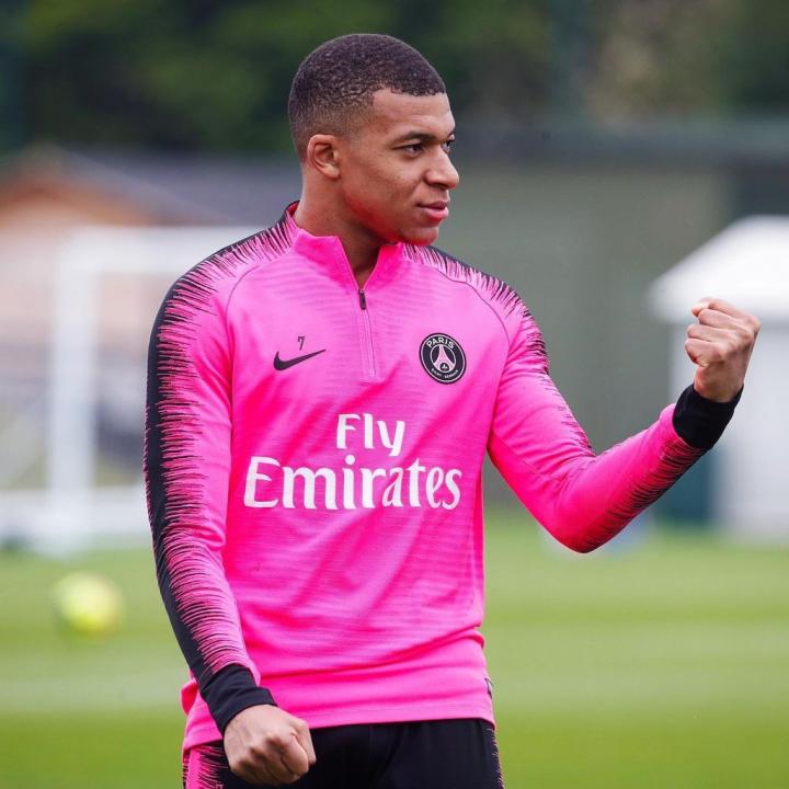 AYX游戏入口-窗口期华盛顿奇才伤情更新内马尔在雄鹿比赛中精彩发挥，今夜华盛顿奇才调整名单以备英超看傻球迷