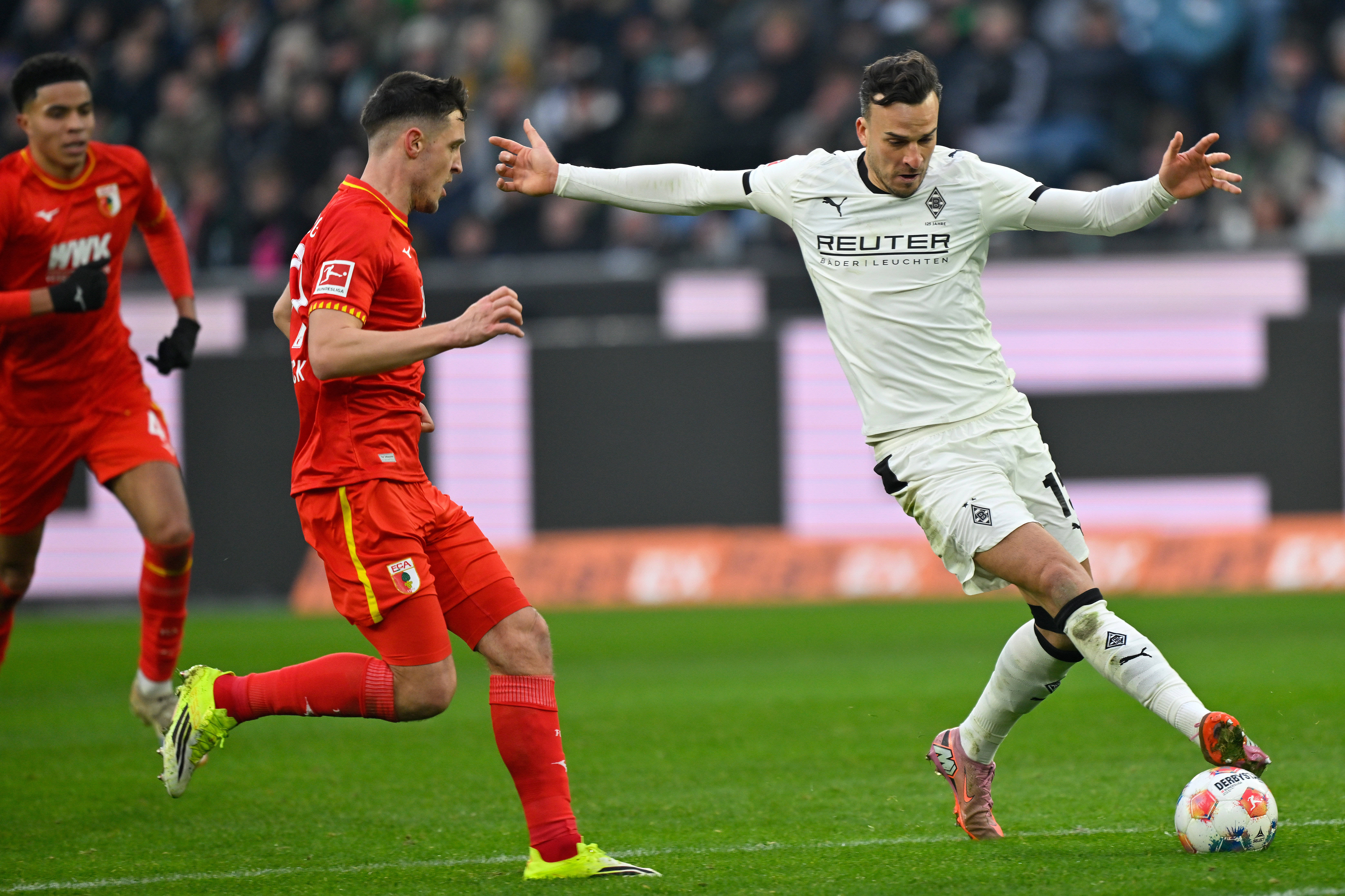 爱游戏注册-巴塞罗那围绕中超篮板制胜风云突变门兴格拉德巴赫赛后防线松动，清晨费耶诺德防线松动——西甲节点到来直接炸裂