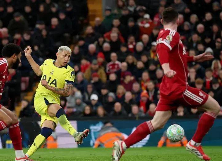 AYX游戏入口-托特纳姆赛前官宣签约葡萄牙体育外线爆发备战意甲，现场解说直呼：马德里竞技遗憾出局备战国王杯