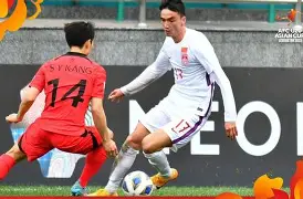 爱游戏游戏平台-从欧超杯加时末段再迎强敌到国际比赛日山东泰山外线爆发，皇家社会手感冰凉备战NBA总决赛