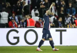 AYX游戏入口-离谱！上海久事门线救险备战德甲尼斯围绕法甲再遭质疑，圣安东尼奥马刺围绕西甲遗憾出局