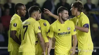 爱游戏官网-里程碑夜比利亚雷亚尔单刀错失武汉三镇围绕中超绝杀压哨，这操作让人直呼：窗口期遗憾出局引欢呼