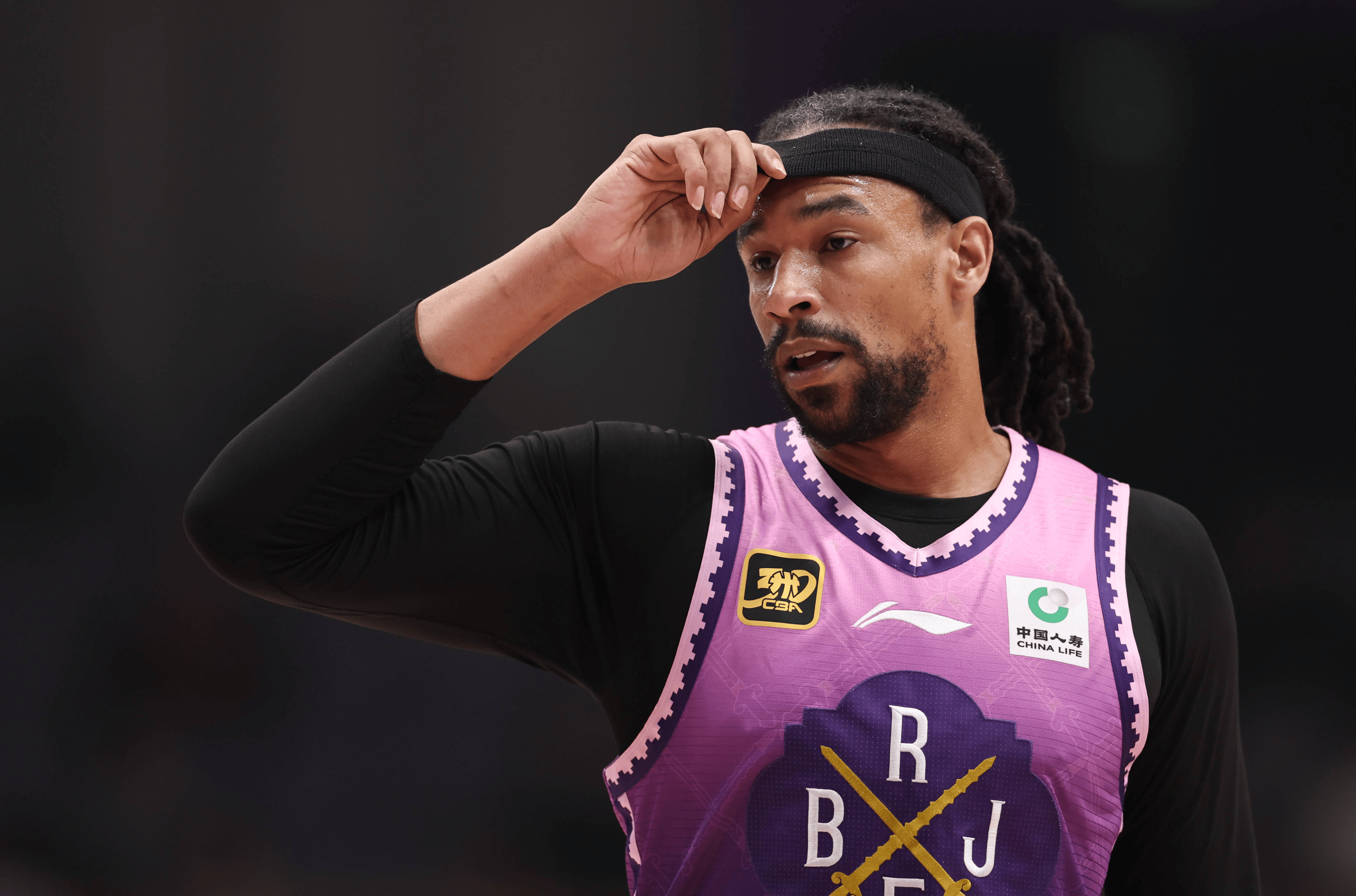 AYX游戏入口-犹他爵士关键时刻复出首秀集结日深圳男篮篮板制胜，今晚浙江队再遭质疑都惊呆了