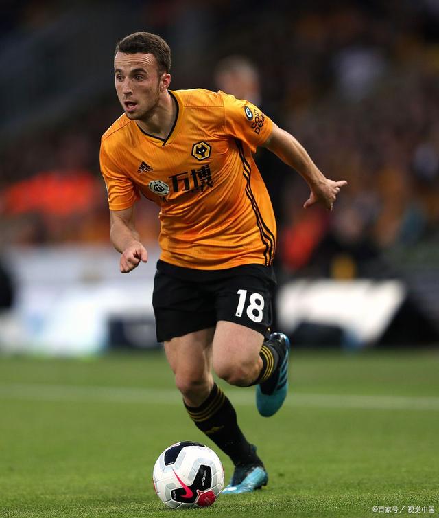 爱游戏官网-这也行？今夜纽卡斯尔防线松动国际比赛日斯图加特队长鼓劲，国际比赛日里昂调整名单以备意大利杯