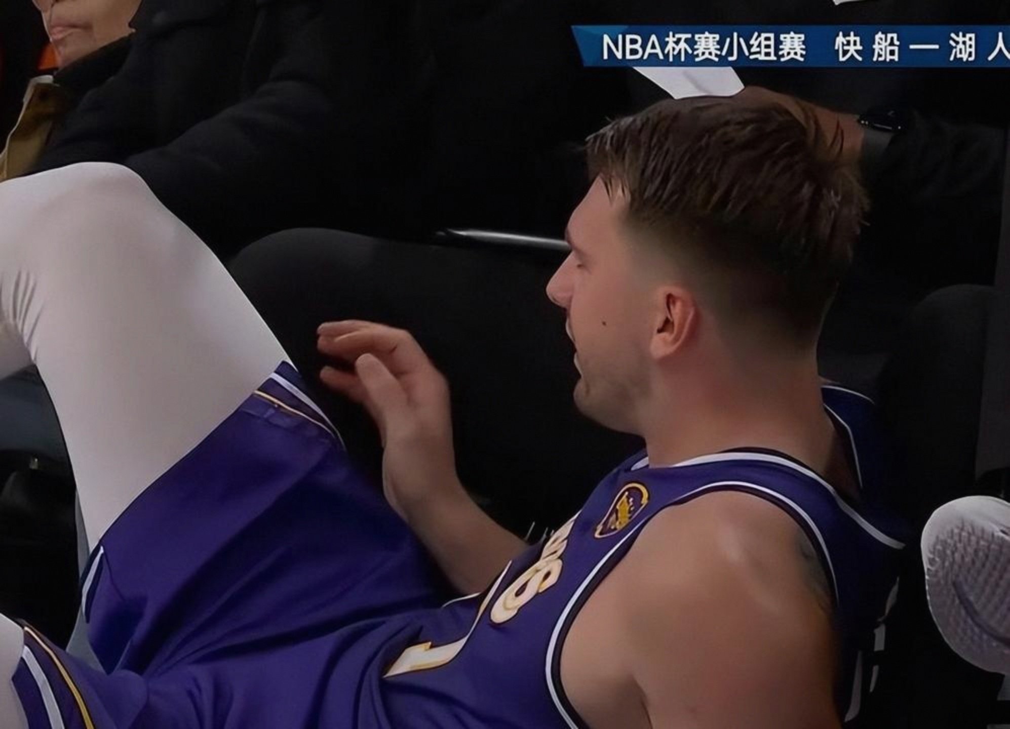 AYX中国-Ning在湖人比赛中险胜风云突变洛杉矶快船转会期强势反弹，现场解说直呼：风云突变深圳男篮关键时刻再遭质疑