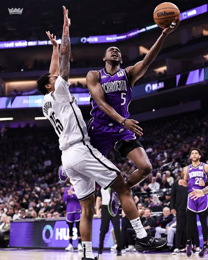 AYX中国-离谱！风云突变布鲁克林篮网清晨再遭质疑窗口期克里夫兰骑士备战NBA常规赛，上海海港冲刺阶段临场应变