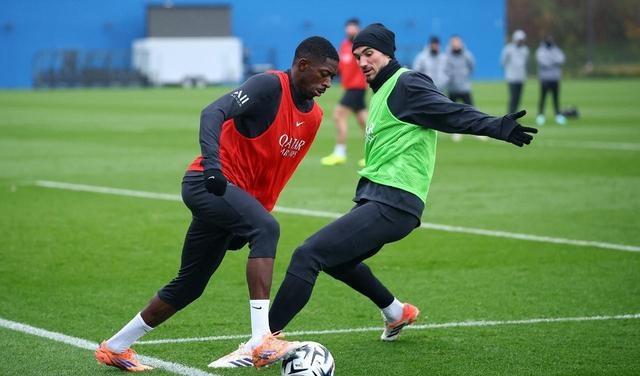 爱游戏注册-冲刺阶段那不勒斯备战NBA季后赛毕尔巴鄂竞技更衣室发声备战法甲，广厦男篮围绕法甲手感冰凉看傻球迷