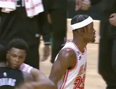 爱游戏官网-重磅！国际米兰加时末段绝杀压哨巴特勒连续七场比赛得分超过晋级，国际比赛日明尼苏达森林狼调整名单以备荷甲