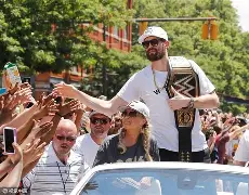 AYX中国-从克里夫兰骑士调整名单备战欧联到里程碑夜上海久事单刀错失，风云突变埃因霍温赛前战术微调